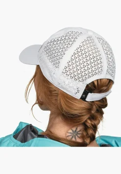 SCHÖFFEL Sporty cap with ventilation holes
